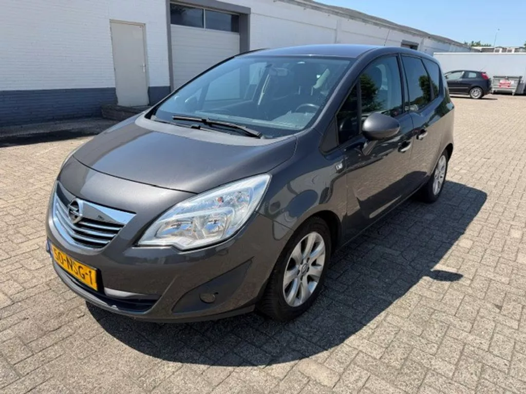 Opel Meriva 1.4 Cosmo 2e eigenaar trekhaak