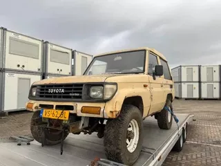 Toyota LANDCRUISER 2.4 TD COMM. Heavy Duty
